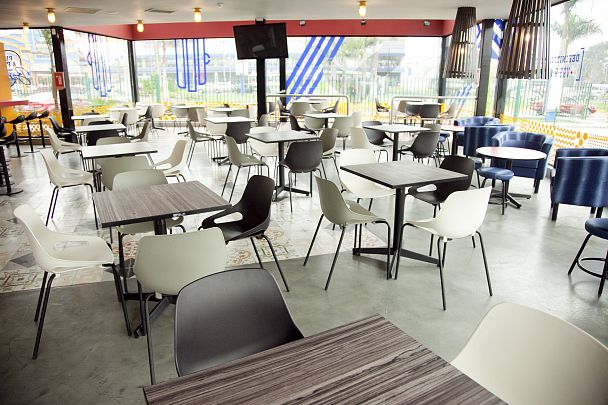 Стул Q5 (4 ножки) каркас черный, черный, стопируемый - Вид 2