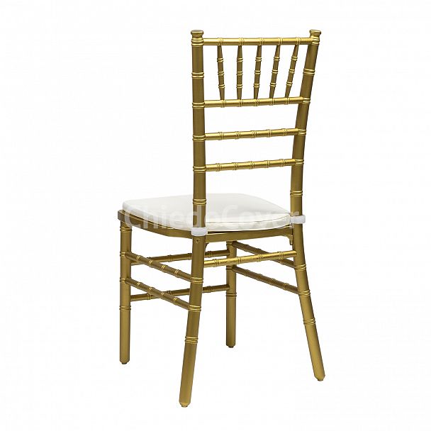 Стул Кьявари золотой, деревянный, с белой подушкой - Вид 3