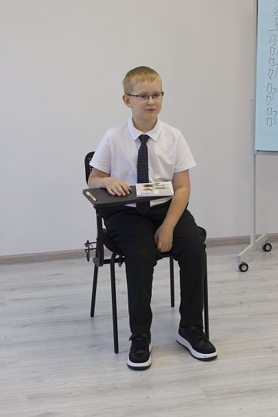 Стул Sheffilton SHT-S85М-RD с пюпитром черный/черный муар - Вид 11