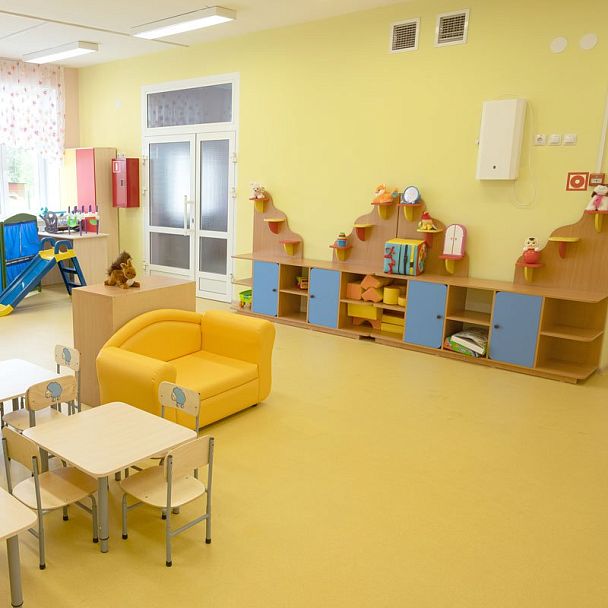 Уголок природы, цветной фасад - Вид 2