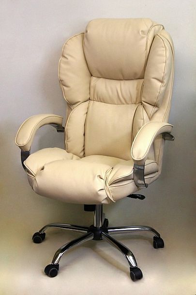 Кресло для руководителя Барон КВ-12-131112 светло-бежевое - Вид 3