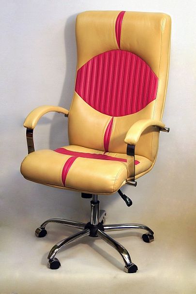 Кресло для руководителя Гермес КВ-16, бежевое - Вид 3